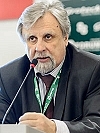 Юрий Русанов
